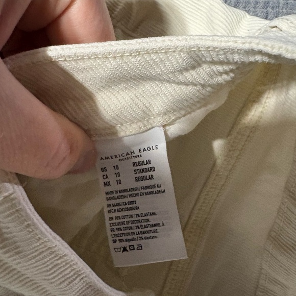 American Eagle Women’s Size 10 High Rise Corduroy Pants Cream Off White - Picture 10 of 10